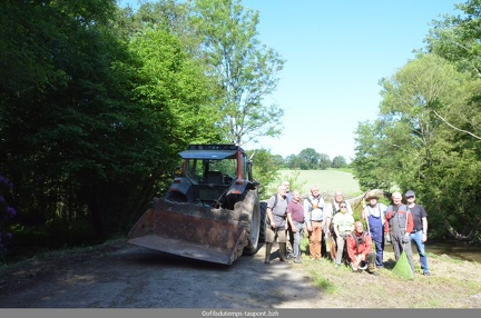 Le Pont de l Abbaye les adherents au travail 37