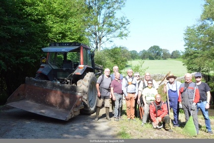 Le Pont de l Abbaye les adherents au travail 39