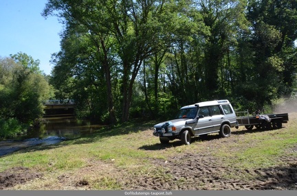 Le Pont de l Abbaye les adherents au travail 50